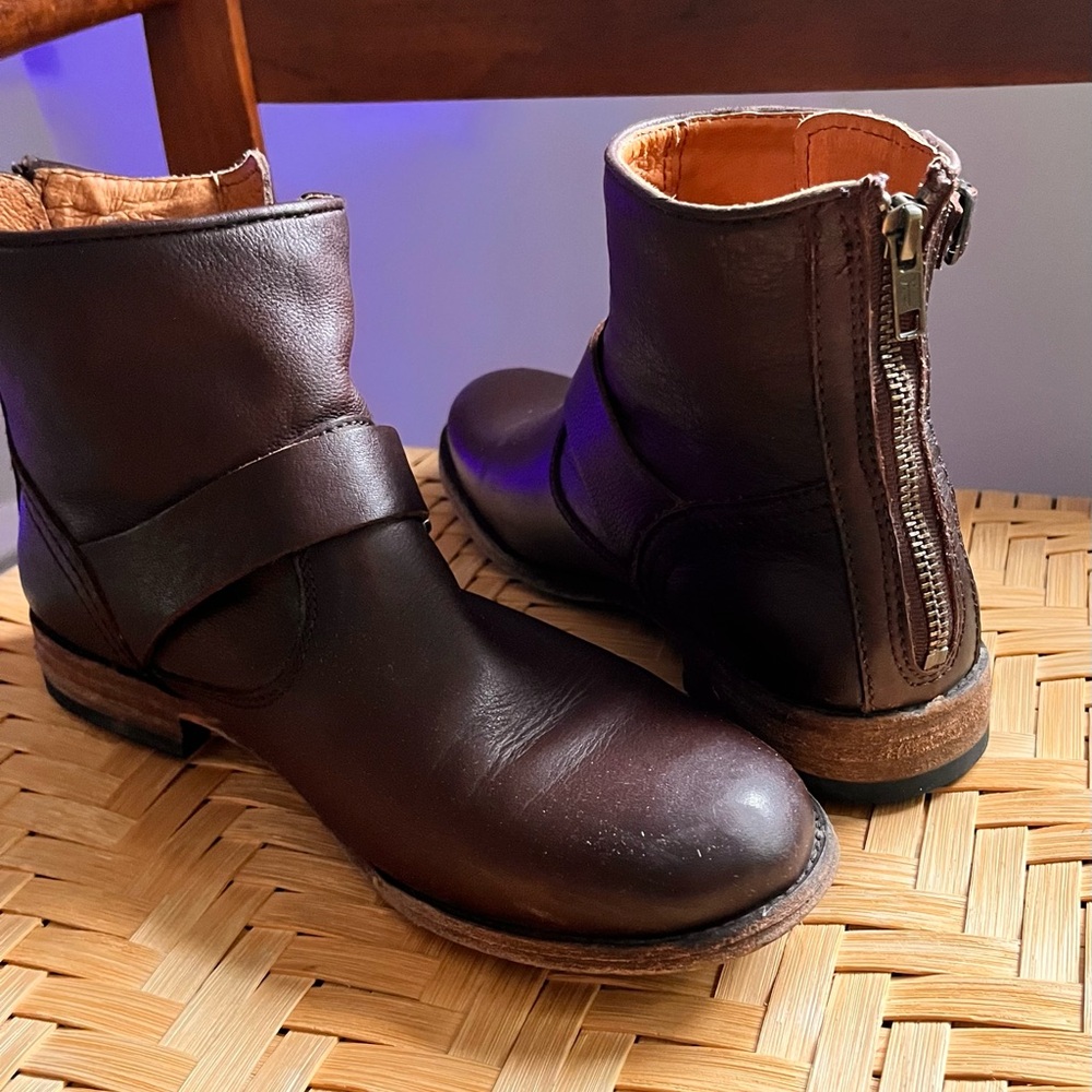 Women’s Frye Dark Brown Leather Booties